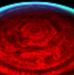 hexagon on saturn